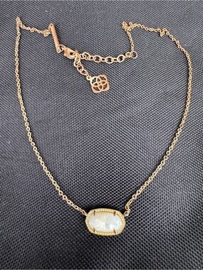 Kendra Scott Rose Gold Tone Oval Pendant Necklace